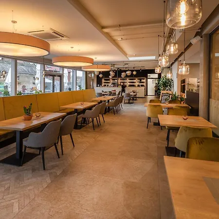 Hotel Th Messe New 2021