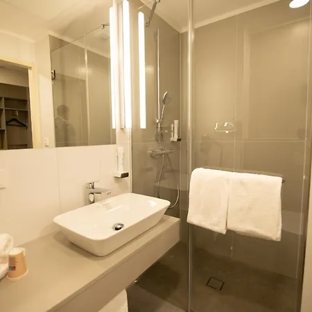 Hotel Th Messe New 2021 3*