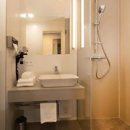 Hotel Th Messe New 2021 3*