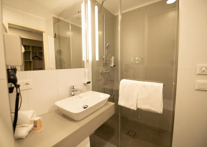 Hotel Th Messe New 2021 3*